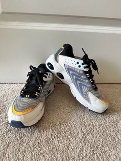 Big Kid’s Unisex Nike Air Max Sneakers Size 3.5