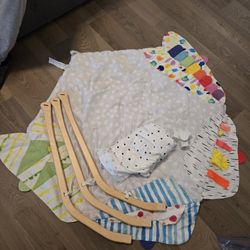 Lovevery Tummy Time Mat