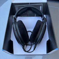 Massdrop x Sennheiser HD 6XX Headphones