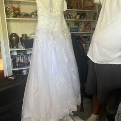Wedding dress