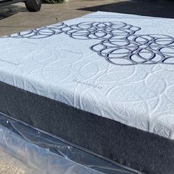 Cal king Memory Foam