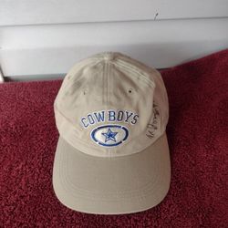 Cowboys hat autographed by Ed Jones #72