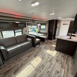 2019 keystone springdale vht 