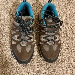 Bearpaw Women’s Hiking Shoes 