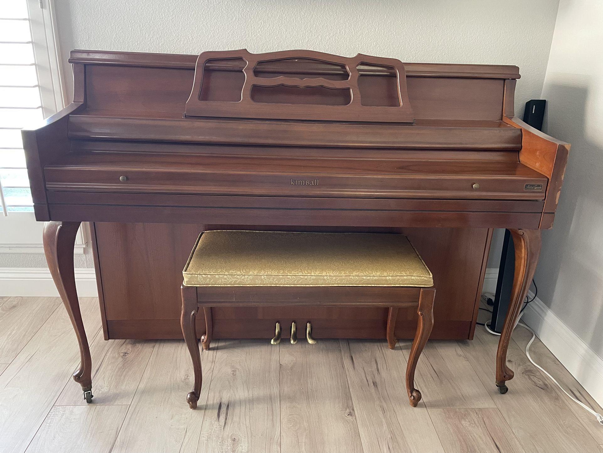 Piano - Kimball Upright - FREE