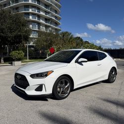 2019 Hyundai Veloster