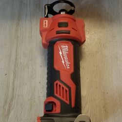 Milwaukee m18 drywall cut out tool (tool only)