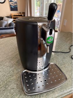 Krups/T-fal BeerTender VB2158 Home Draft Beer Dispenser - Kegerator