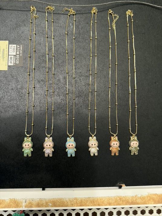 ✨ Labubu Zircon Gem Necklace – Sparkly & Cute! 💎