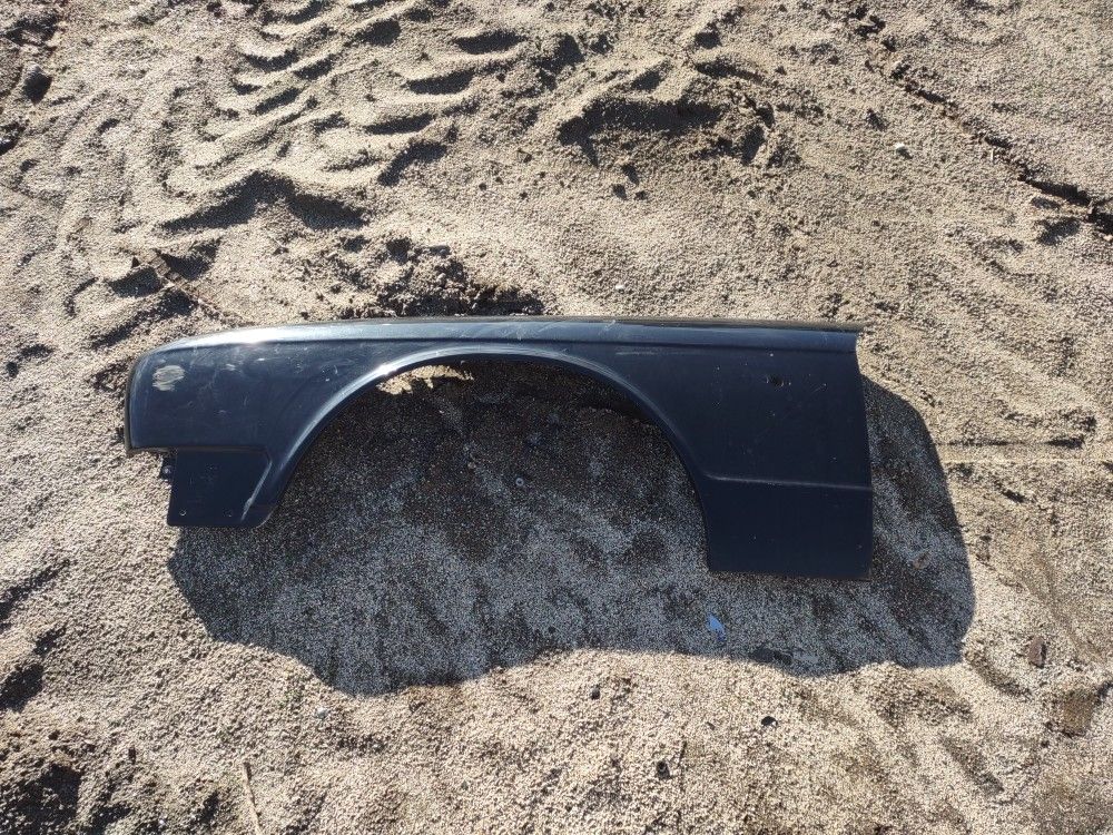 88-94 Jaguar Xj6 Xj12 Hood Fender Door. Aldo 1(contact info removed) Hood