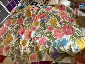 Floral rug