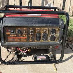 Predator Generator 8750