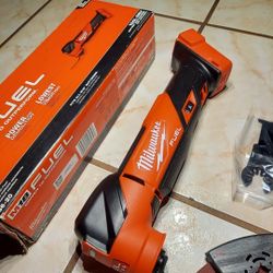 New Milwaukee FUEL Oscillating Multi Tool M18  - Tool Only. 