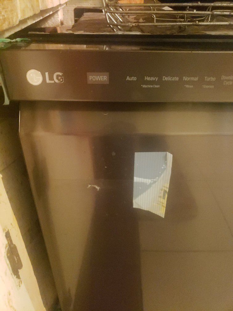 LG Smart Dish Washer,with Inverter  Direct DRIVE MOTOR 