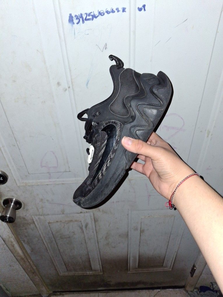 Nike Giannis Immortailty Size 11