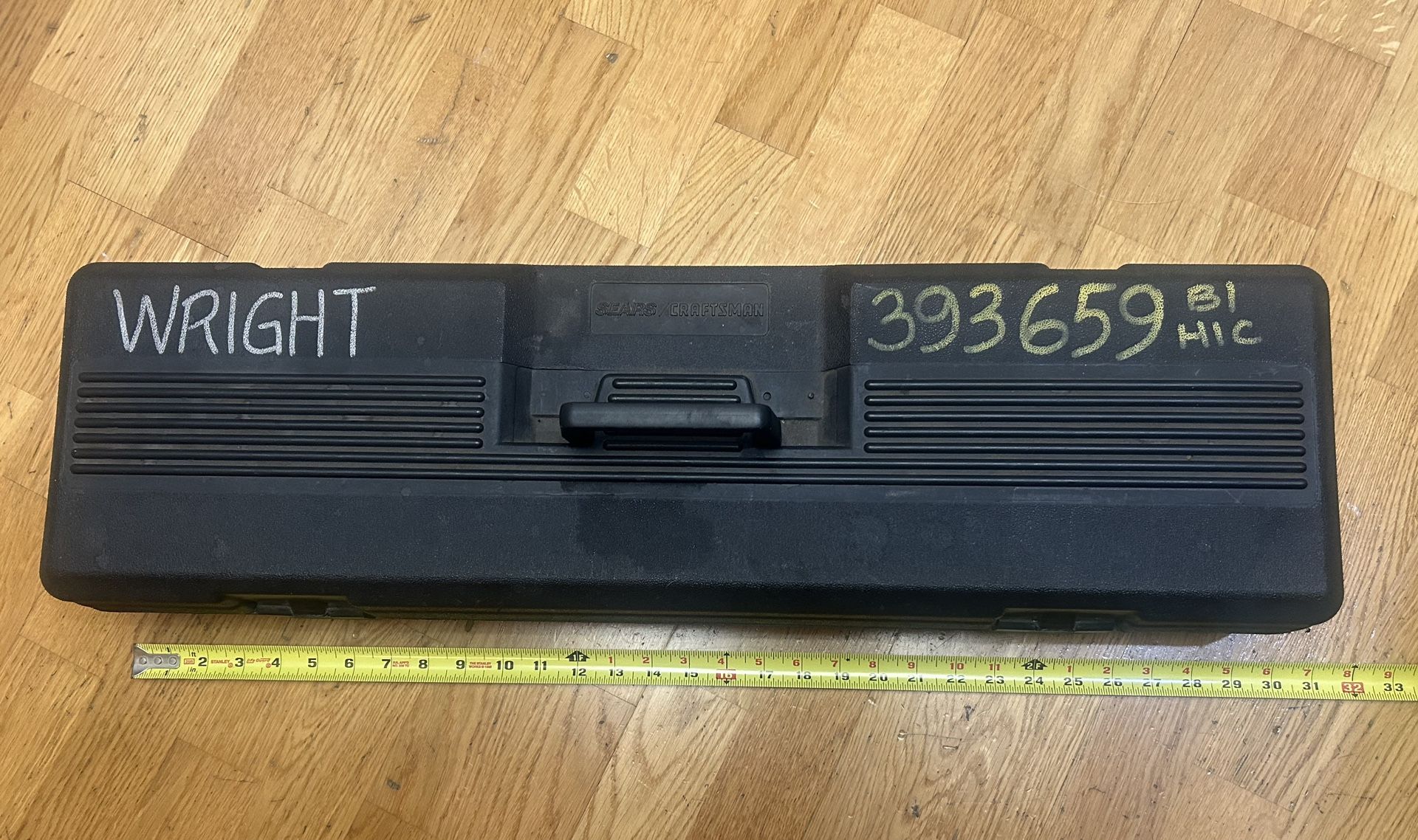 Craftsman - 29.5" Underseat Toolbox - 29.5" x 8.5" x 5"(approx) 