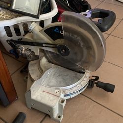 Delta Electric Table Saw 