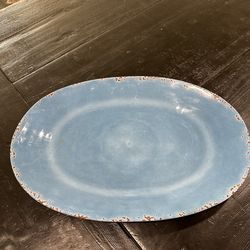 Blue  decorative plate