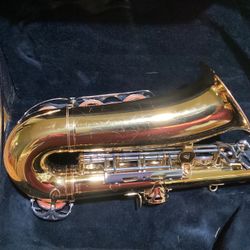 Saxes, Saxes And More Saxes