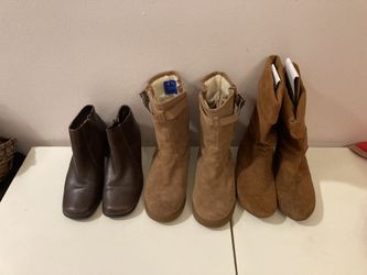 Women’s Boots Sizes 8 & 9 Prices & Sizes In Pictures & Below🔻$15 | $30 | $5