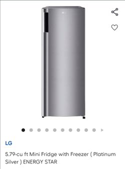 BRAND NEW LG 5.79-cu ft Mini Fridge with Freezer (Platinum Series) ENERGY STAT