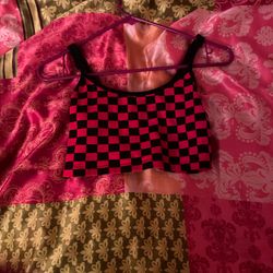 Checkered tank 