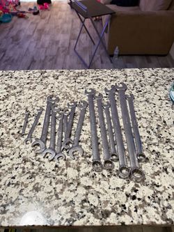 Vintage snap on wrenches 1987
