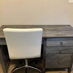 Desk And Chair 