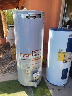 Gas Water Heater 50 gal in good condition and Warranty Works Great 19th Ave And Baseline