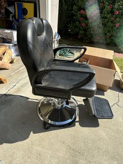 Salon chair