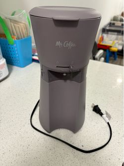 https://offerup.com/redirect/?o=TXIuQ29mZmVl Iced Coffee Maker