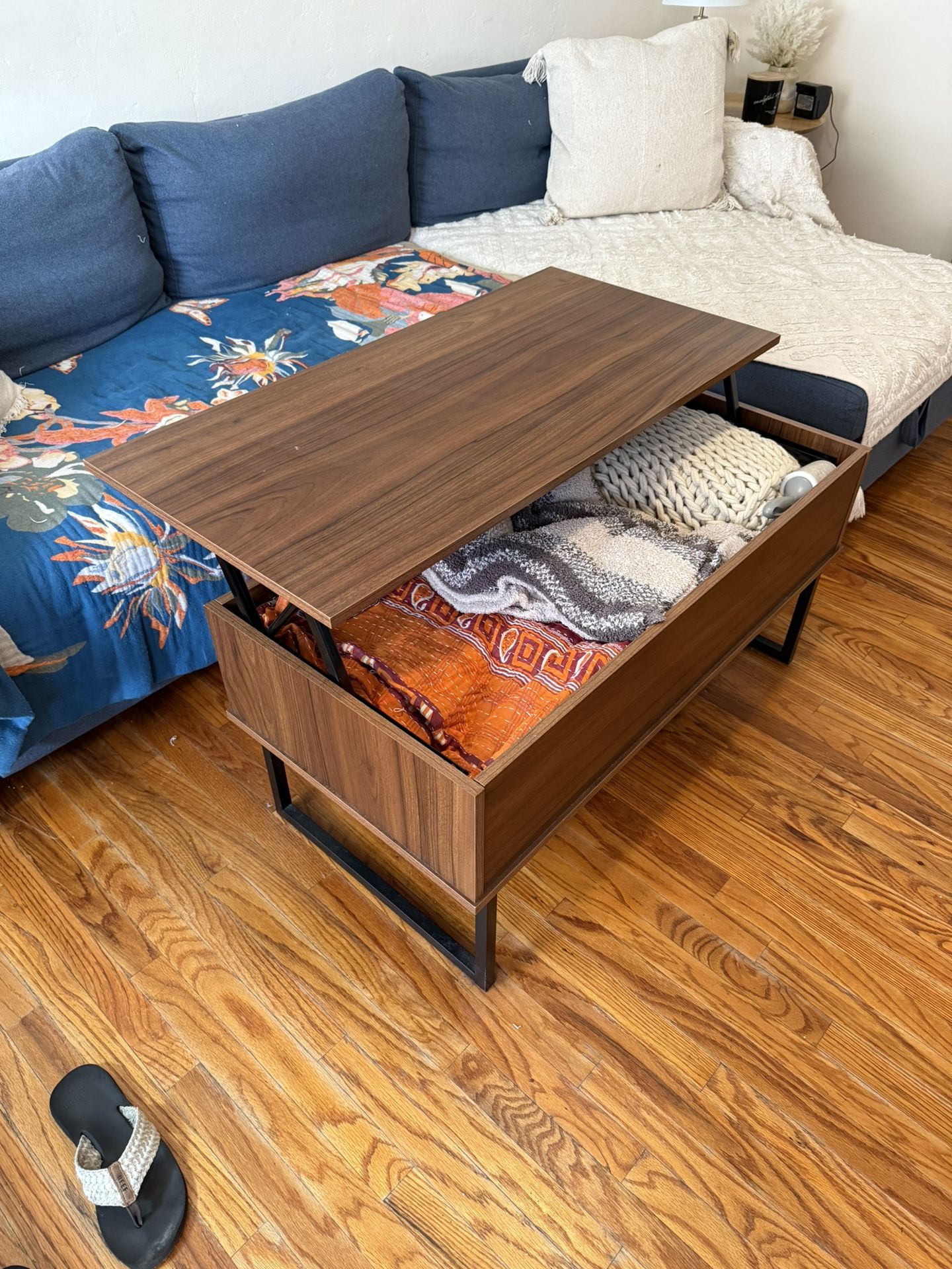 Lift Top Coffee Table