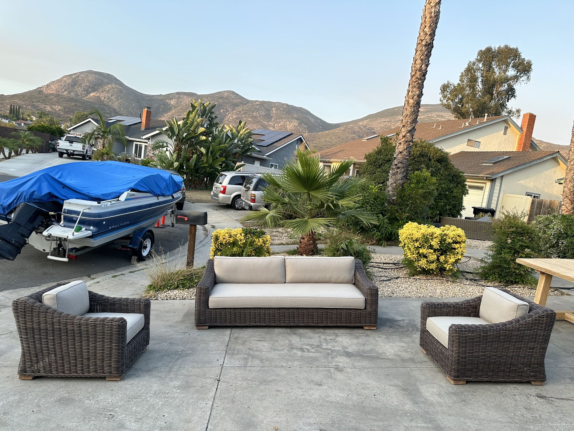 Restoration Hardware Provence Outdoor Sofa & Chairs Set