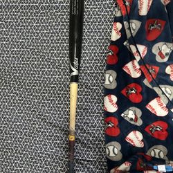 Victus Pro 34 inch maple wood bat