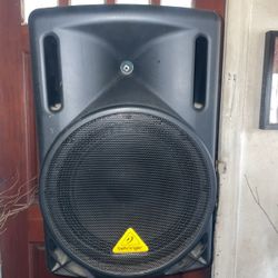 Behringer 2 way - Speaker 