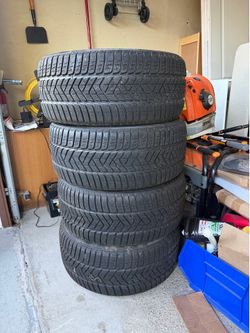 Pirelli tires 275/35/21