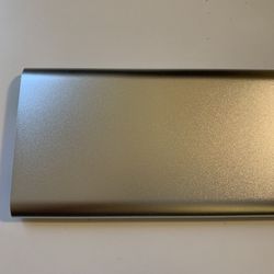 New Very Slim 4000mAh Cell Phone Battery Charging Pack with box and cable  Cash only  Pick up in North San Jose, By appointment only  Location: locate