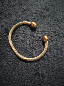 18 ktTwo Tone Bangle Bracelet