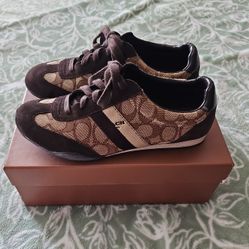Coach Shoe's 