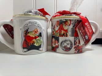 2006 Coca-Cola 75th Anniversary Santa Mugs (Set of 2)