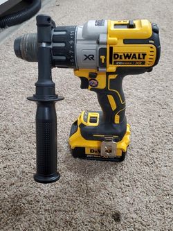 Dewalt 20v XR Hammerdrill/Drill Driver