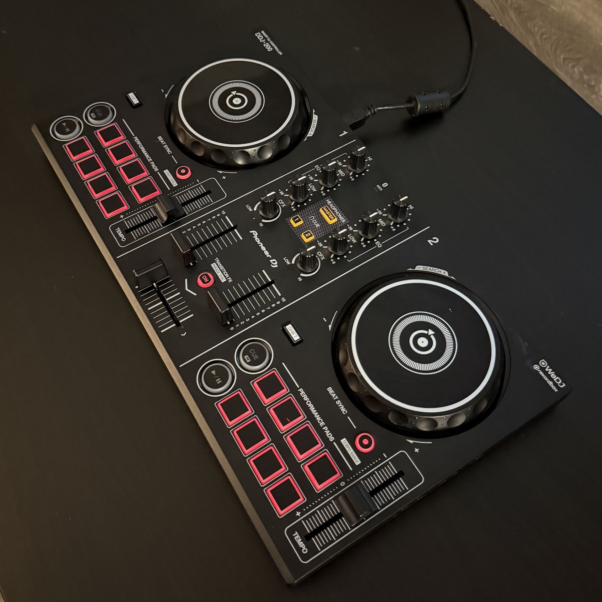Pioneer DDJ200 - DJ Controller