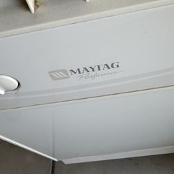 Maytag Kitchen Appliances Set