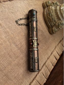 Buddhist incense holder