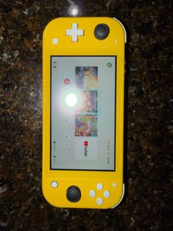 Switch Lite (Yellow) w/ upgraded Analog Buttons
