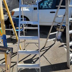 Keller 6 Ft. Aluminum Step Ladder