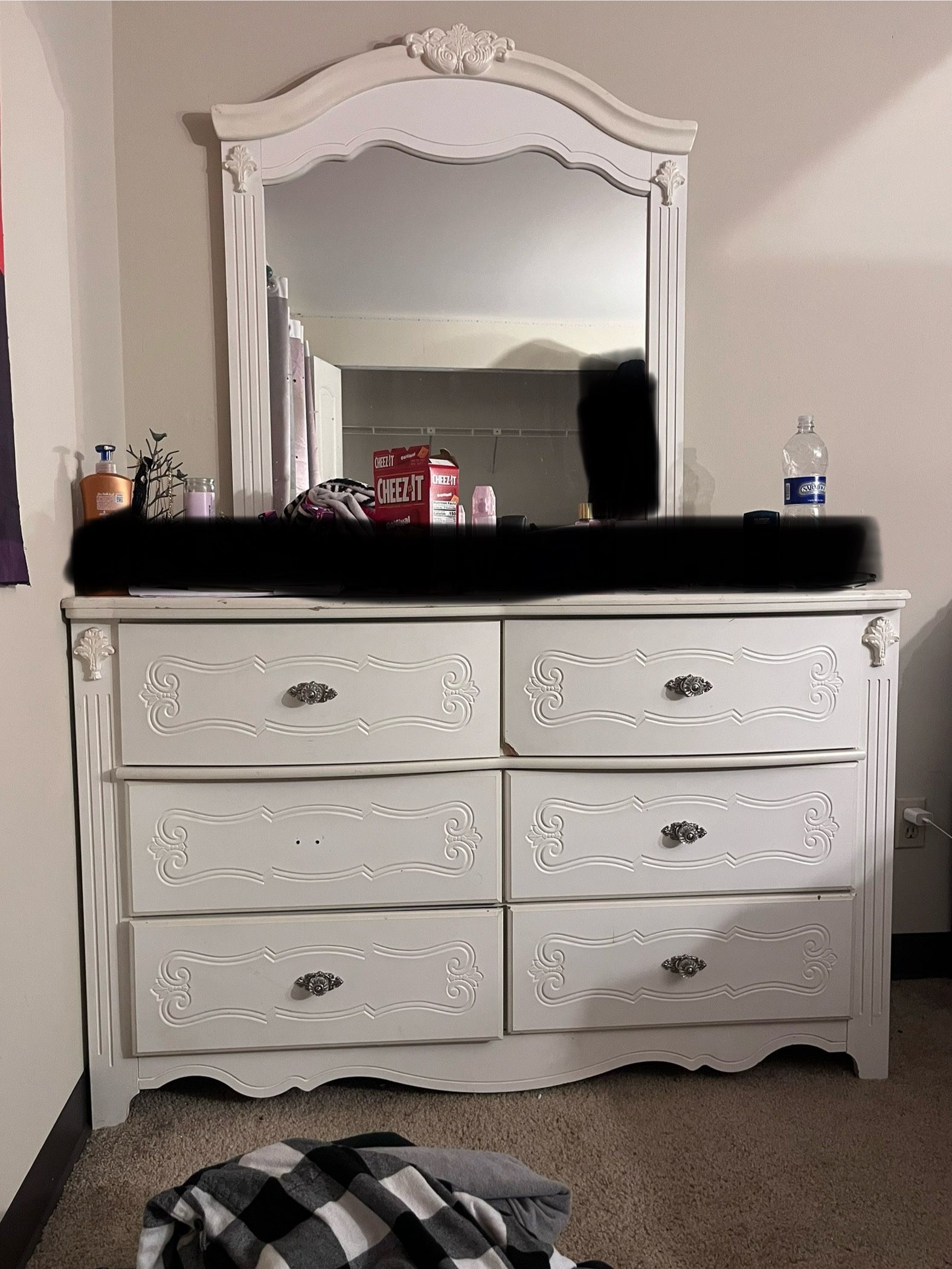 Dresser