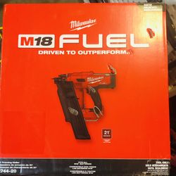 Milwaukee M18 FUEL 3-1/2 in. 18-Volt 21-Degree Lithium-Ion Brushless Cordless Framing Nailer (Tool-Only)