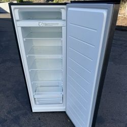 Stainless Steel Upright Freezer With Delivery 