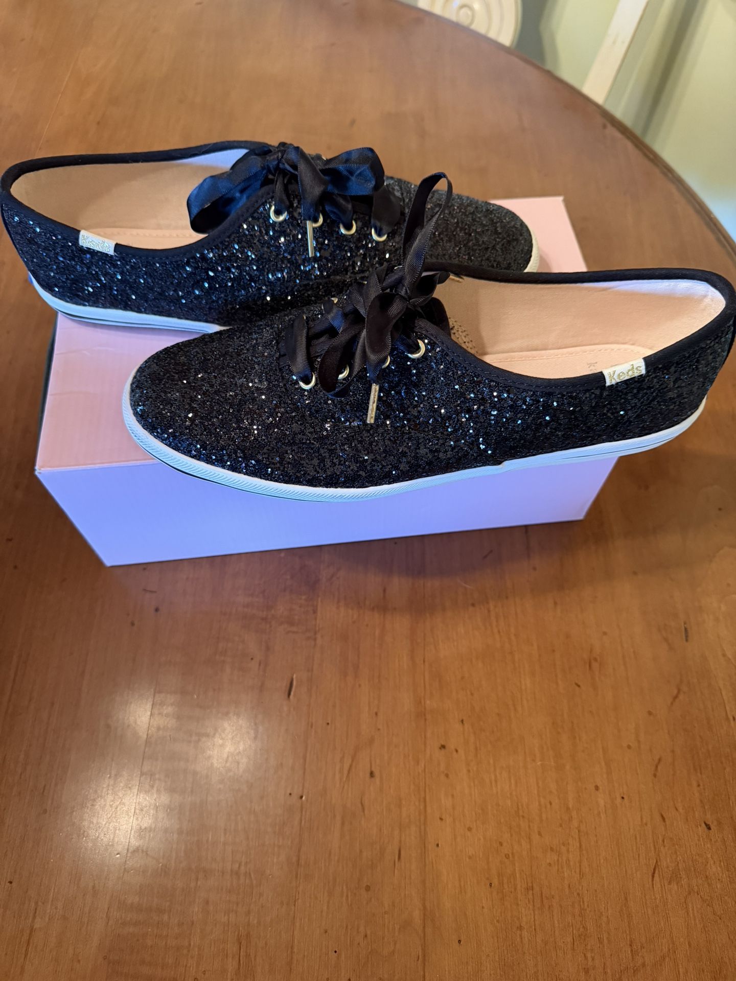 Kate Spade Black Glitter Sz 8.5 Keds